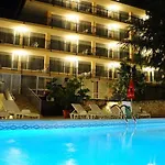 Hotel Bsa Gradina & Aquapark 4*