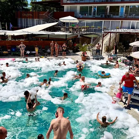 Готель Bsa Gradina & Aquapark Золоті Піски